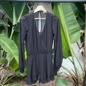 Show Me Your Mumu black long sleeve romper